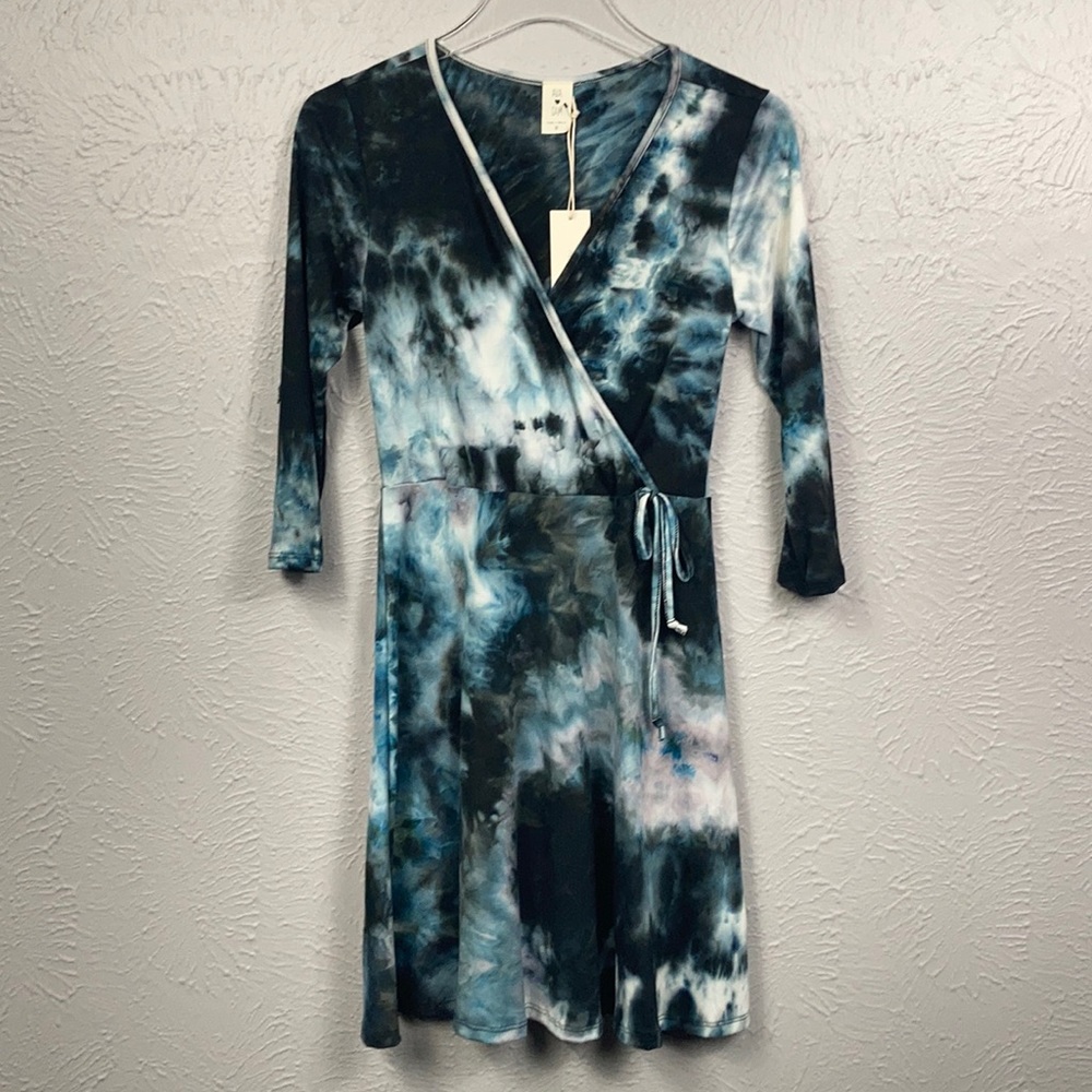 NWT - AVA SAM Tie Dye Faux Wrap Mini Dress Size S